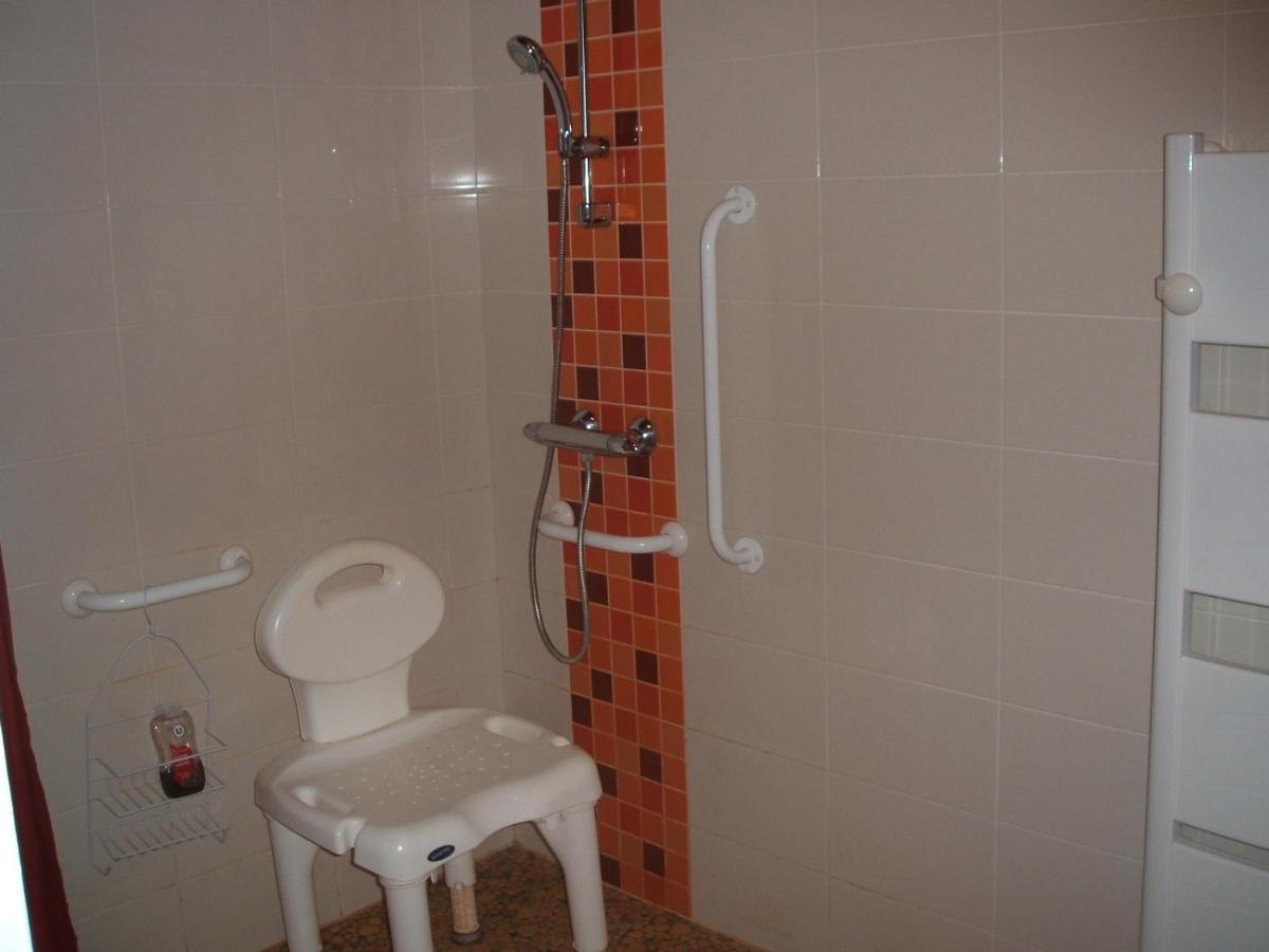 Chambres D'Hotes La Charriere Cheffois Екстериор снимка