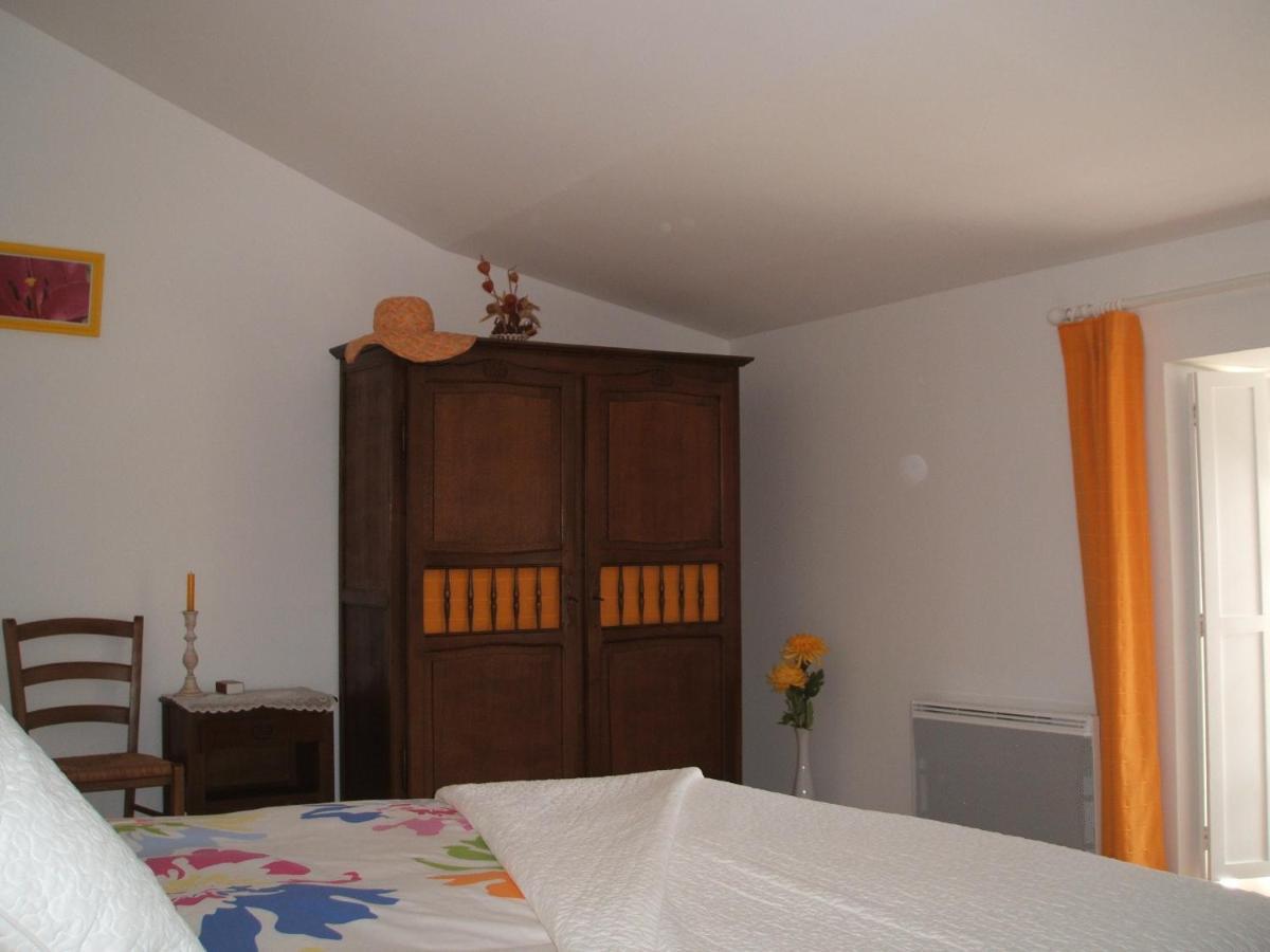 Chambres D'Hotes La Charriere Cheffois Екстериор снимка